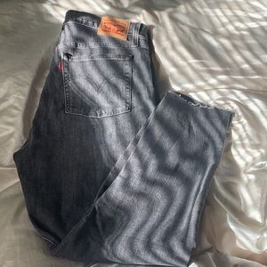 COPY - Levi’s high waisted Wedgie jeans- never worn